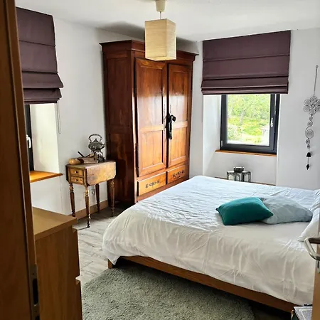 Maison En Lisiere De Foret, Montagne Et Vignobles *